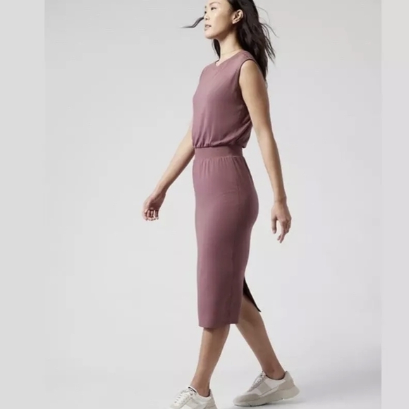 Athleta Mauve Top - Picture 3 of 6